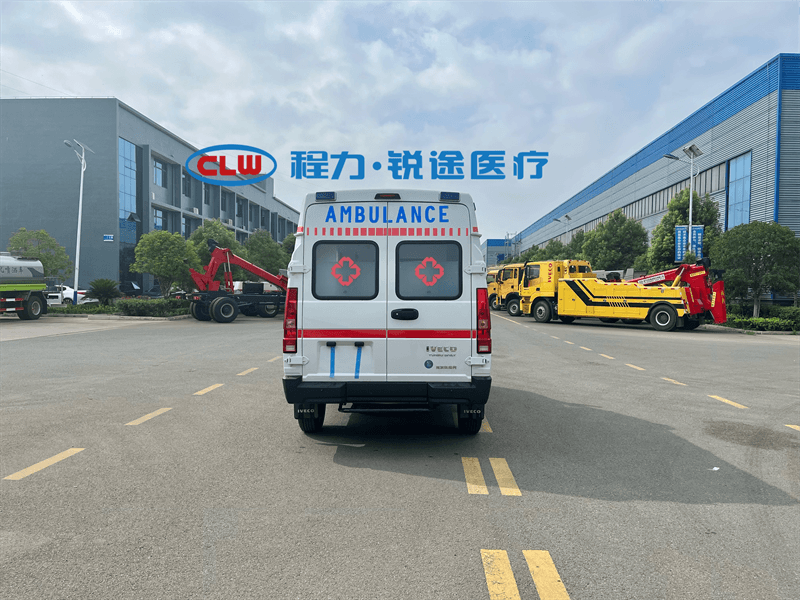 江西省程力&依維柯得意救護車軸距及相關(guān)信息
