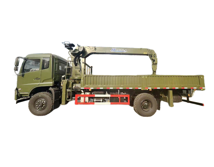 軍用隨車吊 起重運(yùn)輸車(圖4)